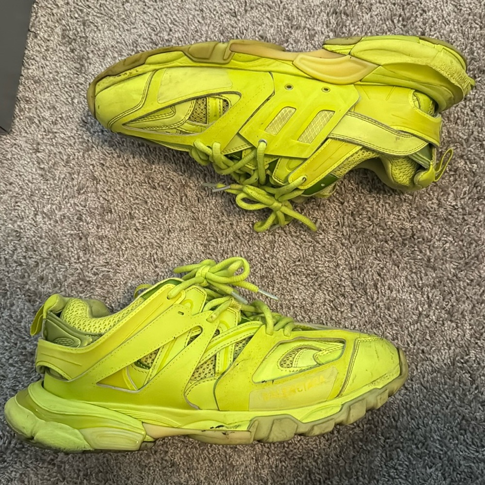 Balenciaga Track